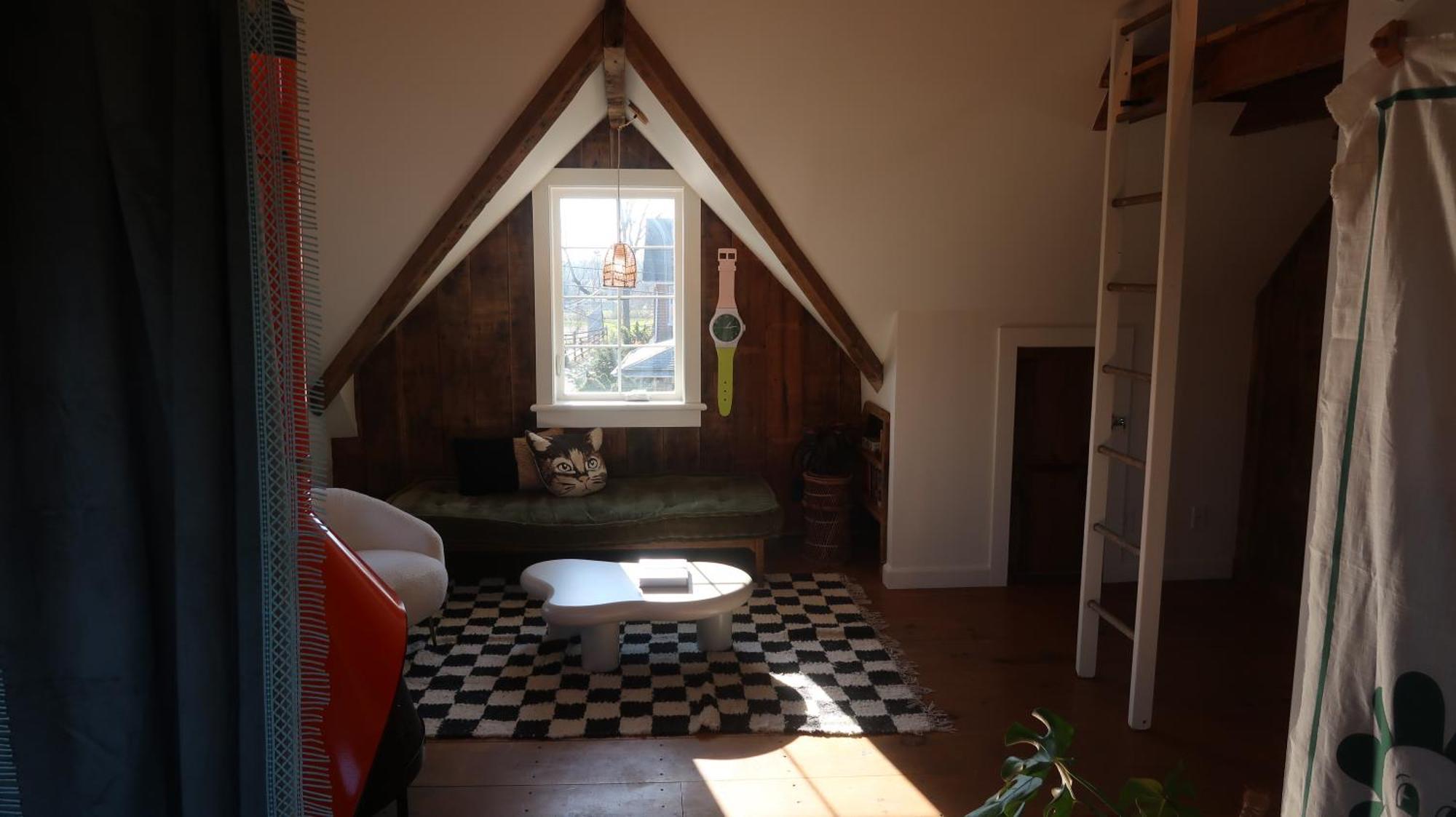 Creative Private Attic 1Br Suite Honey Brook ภายนอก รูปภาพ