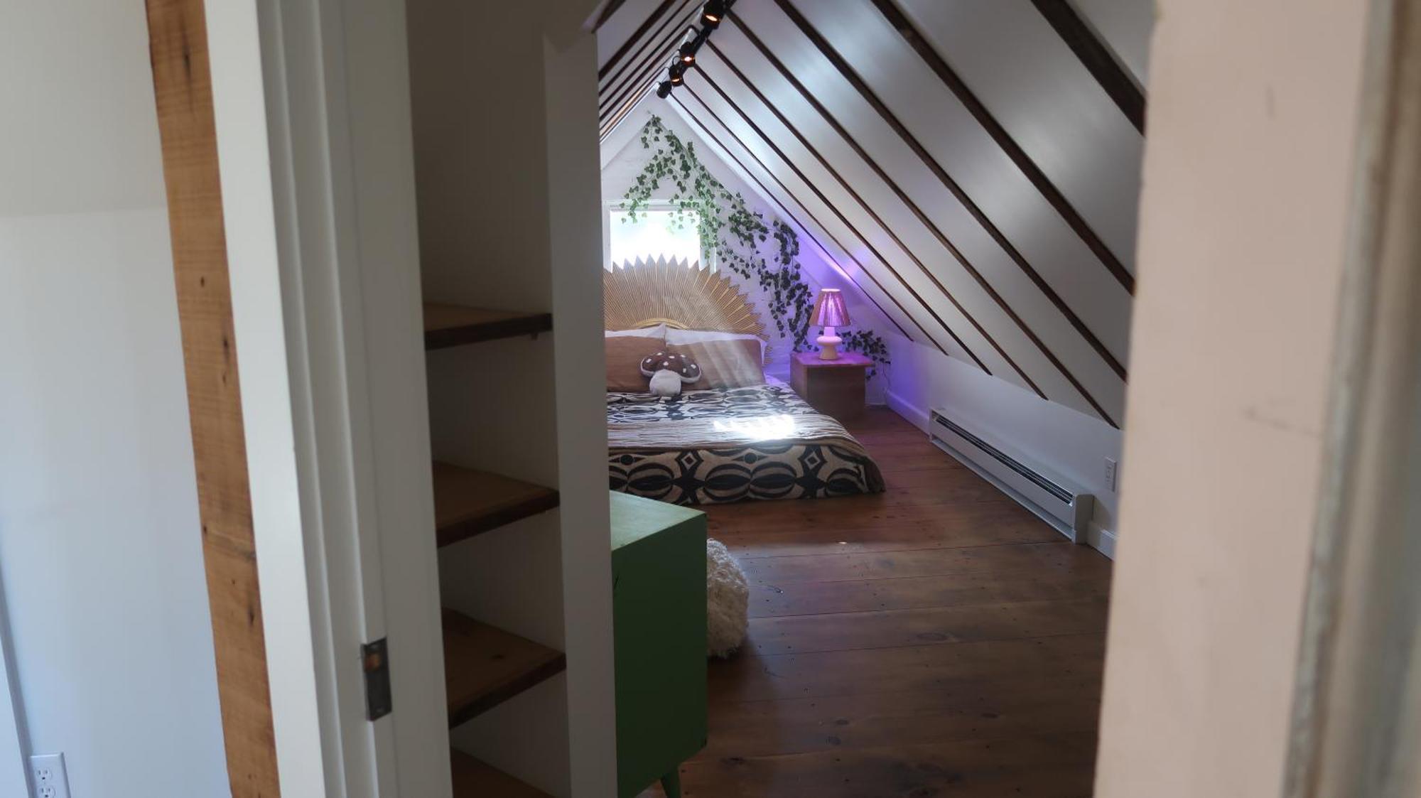 Creative Private Attic 1Br Suite Honey Brook ภายนอก รูปภาพ